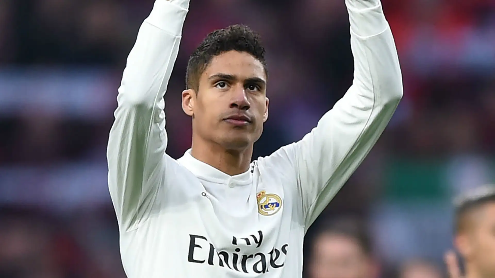 الرجل الذي لم يتكلم كثيرًا… لكنه فاز بكل شيء: قصة رافاييل فاران مع ريال مدريد